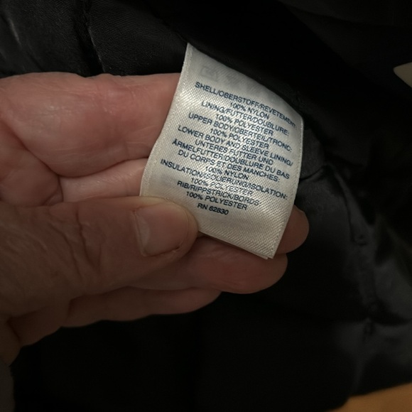 Lands’ End Women’s Winter Squall Jacket. Black. Size Large. (Relaxed Fit) - Picture 10 of 10